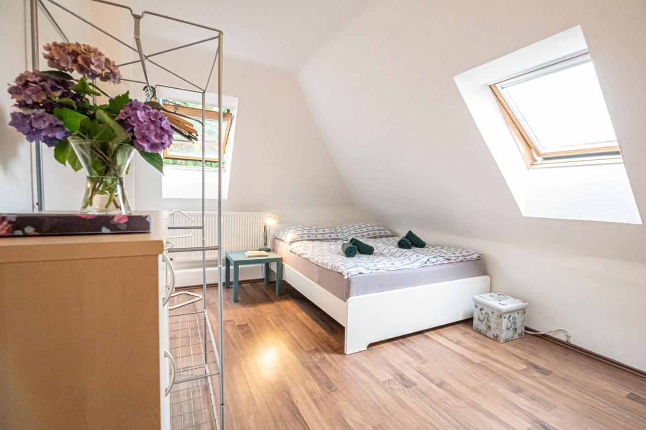 Vila Lumir Poděbrady Esterno foto